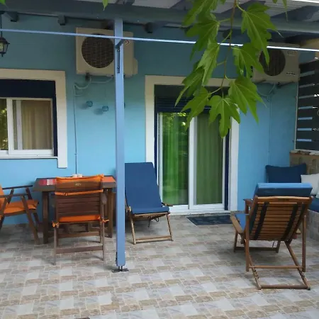 Ferienhaus σπίτι δίπλα στη θάλασσα *
